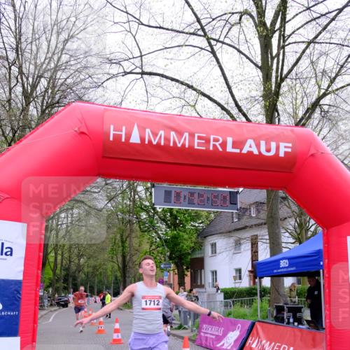 19.04.2026 - Hammer Lauf Tim E. http://msf.ph/oto/9531588 19.04.2026 10:27:58 Ziel 358, 1000, 1001, 1712, 1763, 1803 meine-sportfotos.de