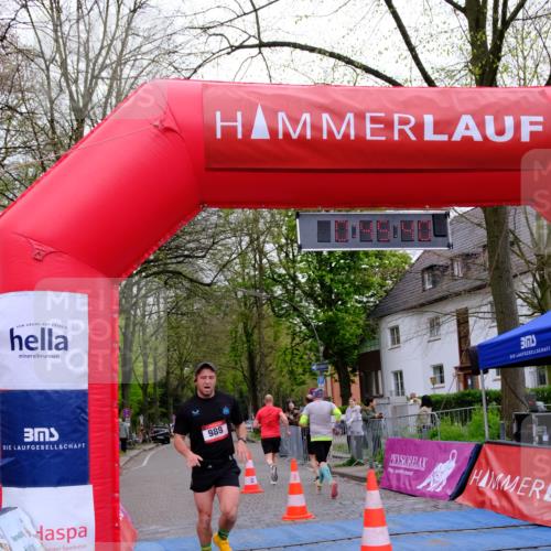 19.04.2026 - Hammer Lauf Tim E. http://msf.ph/oto/9531894 19.04.2026 10:30:48 Ziel 276, 305, 989, 1202, 1323, 1917 meine-sportfotos.de