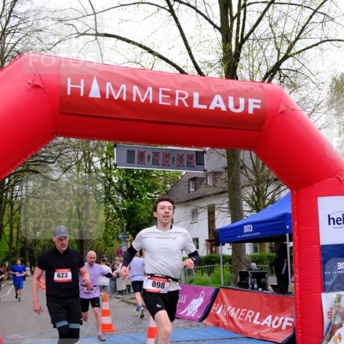 19.04.2026 - Hammer Lauf Tim E. http://msf.ph/oto/9531952 19.04.2026 10:31:11 Ziel 199, 348, 375, 623, 876, 898, 1859 meine-sportfotos.de