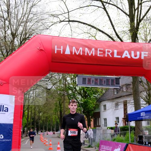 19.04.2026 - Hammer Lauf Tim E. http://msf.ph/oto/9532102 19.04.2026 10:32:19 Ziel 399, 505, 585, 966, 996, 1105 meine-sportfotos.de