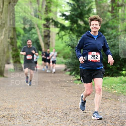 19.04.2026 - Hammer Lauf Dr. Thomas Lammeyer http://msf.ph/oto/9532197 19.04.2026 10:10:44 Laufen 252, 978 meine-sportfotos.de
