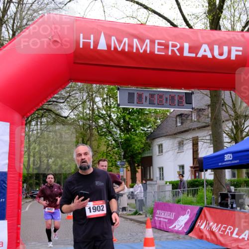 19.04.2026 - Hammer Lauf Tim E. http://msf.ph/oto/9532270 19.04.2026 10:33:17 Ziel 308, 543, 1021, 1794, 1898, 1902 meine-sportfotos.de