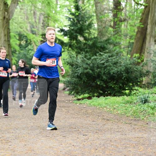 19.04.2026 - Hammer Lauf Dr. Thomas Lammeyer http://msf.ph/oto/9532400 19.04.2026 10:11:10 Laufen 1713, 1010 meine-sportfotos.de