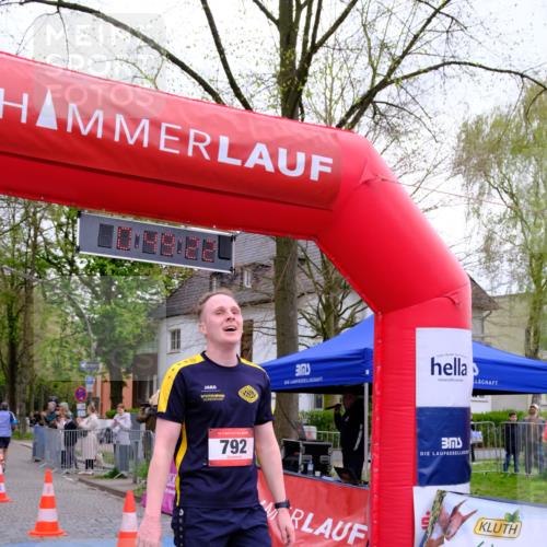 19.04.2026 - Hammer Lauf Tim E. http://msf.ph/oto/9532408 19.04.2026 10:34:29 Ziel 105, 792, 837, 1842 meine-sportfotos.de