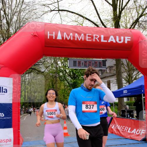 19.04.2026 - Hammer Lauf Tim E. http://msf.ph/oto/9532426 19.04.2026 10:34:35 Ziel 837, 1000, 1001 meine-sportfotos.de