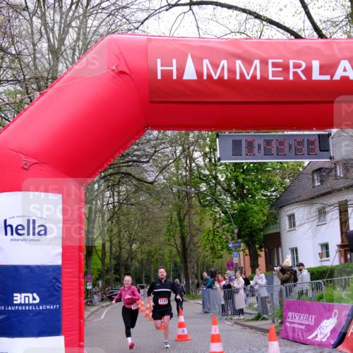 19.04.2026 - Hammer Lauf Tim E. http://msf.ph/oto/9532483 19.04.2026 10:35:01 Ziel 477, 710, 1176, 1177, 1691, 1721 meine-sportfotos.de