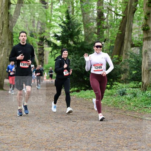19.04.2026 - Hammer Lauf Dr. Thomas Lammeyer http://msf.ph/oto/9532603 19.04.2026 10:11:41 Laufen 1201, 1249 meine-sportfotos.de
