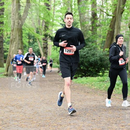 19.04.2026 - Hammer Lauf Dr. Thomas Lammeyer http://msf.ph/oto/9532608 19.04.2026 10:11:42 Laufen 120 meine-sportfotos.de