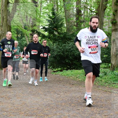19.04.2026 - Hammer Lauf Dr. Thomas Lammeyer http://msf.ph/oto/9532648 19.04.2026 10:11:48 Laufen 1256, 2024, 551, 1608, 352, 254 meine-sportfotos.de
