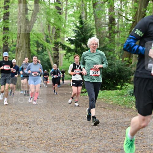 19.04.2026 - Hammer Lauf Dr. Thomas Lammeyer http://msf.ph/oto/9532666 19.04.2026 10:11:51 Laufen 1256, 1290, 941, 2024, 254, 352 meine-sportfotos.de