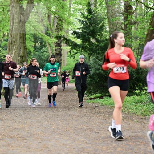 19.04.2026 - Hammer Lauf Dr. Thomas Lammeyer http://msf.ph/oto/9532821 19.04.2026 10:12:17 Laufen 1216, 324, 325, 1793, 279, 733 meine-sportfotos.de