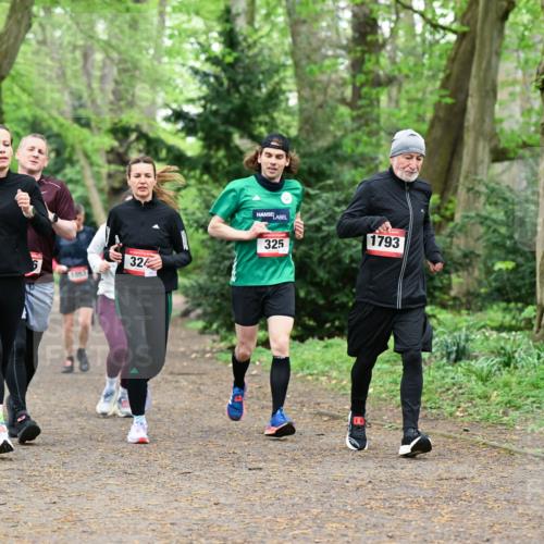 19.04.2026 - Hammer Lauf Dr. Thomas Lammeyer http://msf.ph/oto/9532841 19.04.2026 10:12:20 Laufen 1053, 215, 324, 325, 1793 meine-sportfotos.de