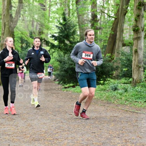 19.04.2026 - Hammer Lauf Dr. Thomas Lammeyer http://msf.ph/oto/9532873 19.04.2026 10:12:26 Laufen 755, 241, 344 meine-sportfotos.de