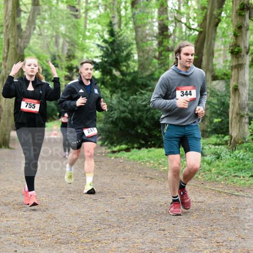 19.04.2026 - Hammer Lauf Dr. Thomas Lammeyer http://msf.ph/oto/9532876 19.04.2026 10:12:27 Laufen 755, 241, 344 meine-sportfotos.de