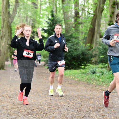 19.04.2026 - Hammer Lauf Dr. Thomas Lammeyer http://msf.ph/oto/9532880 19.04.2026 10:12:27 Laufen 755, 241, 344 meine-sportfotos.de