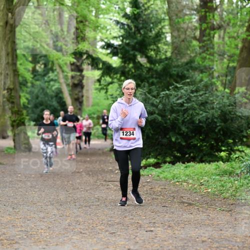 19.04.2026 - Hammer Lauf Dr. Thomas Lammeyer http://msf.ph/oto/9533006 19.04.2026 10:12:49 Laufen 1234 meine-sportfotos.de