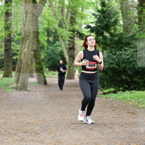 19.04.2026 - Hammer Lauf Dr. Thomas Lammeyer http://msf.ph/oto/9533313 19.04.2026 10:13:39 Laufen 669 meine-sportfotos.de