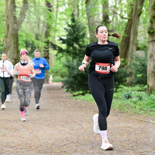 19.04.2026 - Hammer Lauf Dr. Thomas Lammeyer http://msf.ph/oto/9533497 19.04.2026 10:14:21 Laufen 1214, 1799, 798 meine-sportfotos.de