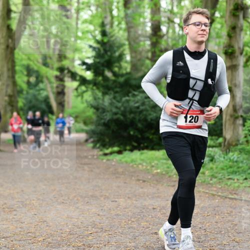 19.04.2026 - Hammer Lauf Dr. Thomas Lammeyer http://msf.ph/oto/9533786 19.04.2026 10:15:11 Laufen 120 meine-sportfotos.de