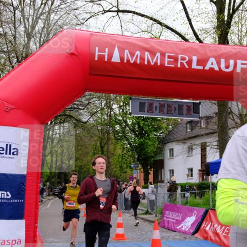 19.04.2026 - Hammer Lauf Tim E. http://msf.ph/oto/9534285 19.04.2026 10:38:18 Ziel 216, 305, 963, 1900, 1901, 1926 meine-sportfotos.de