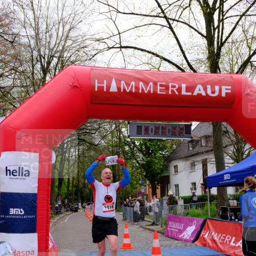 19.04.2026 - Hammer Lauf Tim E. http://msf.ph/oto/9534353 19.04.2026 10:38:53 Ziel 652, 1016, 1696, 1783 meine-sportfotos.de