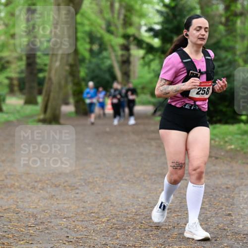 19.04.2026 - Hammer Lauf Dr. Thomas Lammeyer http://msf.ph/oto/9534375 19.04.2026 10:16:32 Laufen 258 meine-sportfotos.de