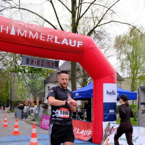 19.04.2026 - Hammer Lauf Tim E. http://msf.ph/oto/9534412 19.04.2026 10:39:34 Ziel 329, 1074, 1896 meine-sportfotos.de