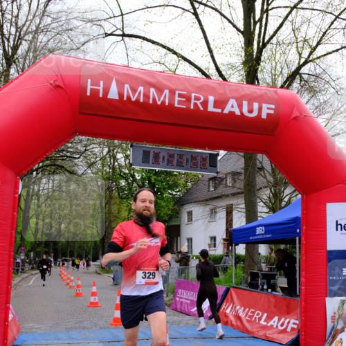 19.04.2026 - Hammer Lauf Tim E. http://msf.ph/oto/9534418 19.04.2026 10:39:36 Ziel 228, 329, 1074, 1896 meine-sportfotos.de
