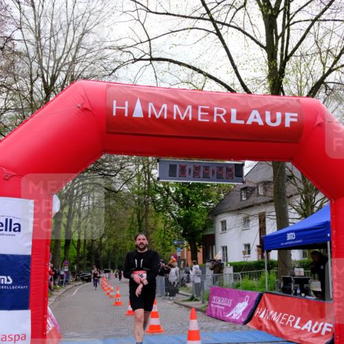 19.04.2026 - Hammer Lauf Tim E. http://msf.ph/oto/9534447 19.04.2026 10:39:50 Ziel 107, 190, 274, 275, 896, 907, 1736 meine-sportfotos.de