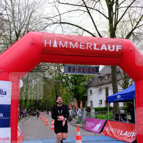 19.04.2026 - Hammer Lauf Tim E. http://msf.ph/oto/9534450 19.04.2026 10:39:50 Ziel 107, 190, 274, 275, 896, 907, 1736 meine-sportfotos.de