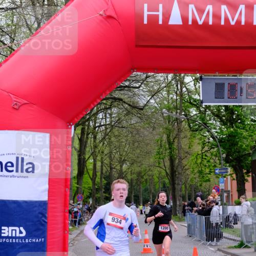 19.04.2026 - Hammer Lauf Tim E. http://msf.ph/oto/9534493 19.04.2026 10:40:07 Ziel 660, 934, 1200, 1794 meine-sportfotos.de