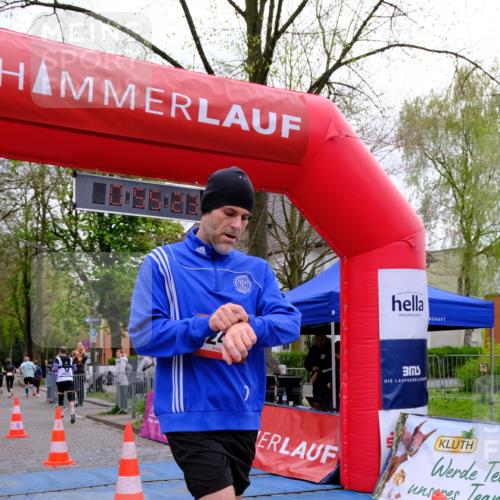 19.04.2026 - Hammer Lauf Tim E. http://msf.ph/oto/9534570 19.04.2026 10:40:30 Ziel 155, 246, 315 meine-sportfotos.de
