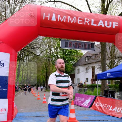 19.04.2026 - Hammer Lauf Tim E. http://msf.ph/oto/9534586 19.04.2026 10:40:38 Ziel 645 meine-sportfotos.de