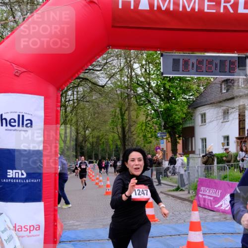 19.04.2026 - Hammer Lauf Tim E. http://msf.ph/oto/9534711 19.04.2026 10:41:21 Ziel 215, 252, 323, 344, 561, 653, 665, 1247, 1298 meine-sportfotos.de