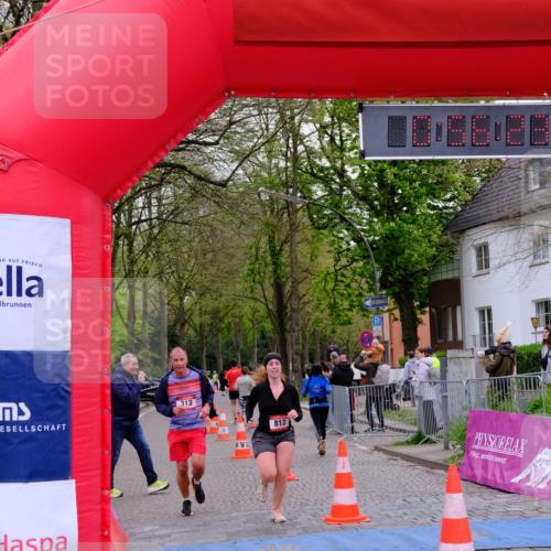 19.04.2026 - Hammer Lauf Tim E. http://msf.ph/oto/9534737 19.04.2026 10:41:31 Ziel 215, 273, 313, 813, 878 meine-sportfotos.de