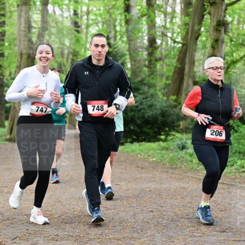 19.04.2026 - Hammer Lauf Dr. Thomas Lammeyer http://msf.ph/oto/9534765 19.04.2026 10:17:20 Laufen 747, 748, 206 meine-sportfotos.de