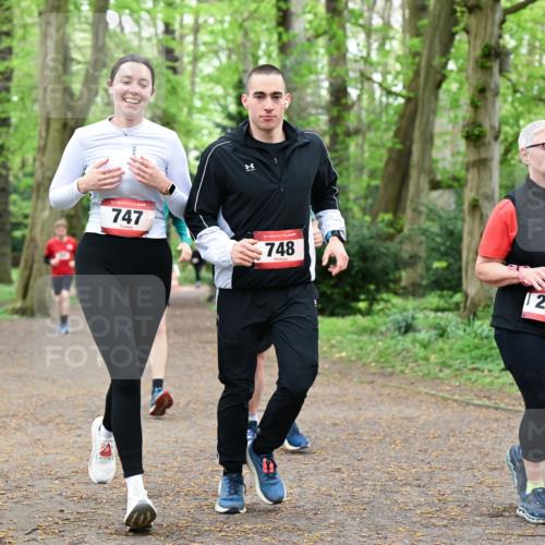 19.04.2026 - Hammer Lauf Dr. Thomas Lammeyer http://msf.ph/oto/9534768 19.04.2026 10:17:20 Laufen 747, 748, 206 meine-sportfotos.de