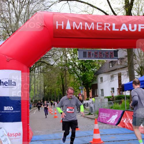 19.04.2026 - Hammer Lauf Tim E. http://msf.ph/oto/9534796 19.04.2026 10:42:07 Ziel 260, 710, 1262, 1293, 1294 meine-sportfotos.de