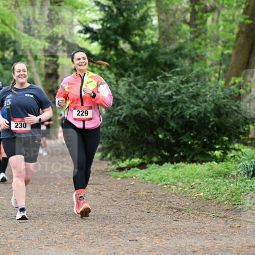 19.04.2026 - Hammer Lauf Dr. Thomas Lammeyer http://msf.ph/oto/9534959 19.04.2026 10:17:41 Laufen 230, 229 meine-sportfotos.de