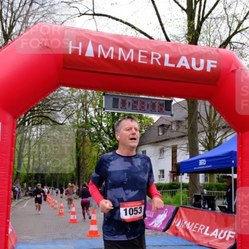 19.04.2026 - Hammer Lauf Tim E. http://msf.ph/oto/9534993 19.04.2026 10:43:14 Ziel 581, 651, 1053, 1071, 1140, 1713, 1774 meine-sportfotos.de