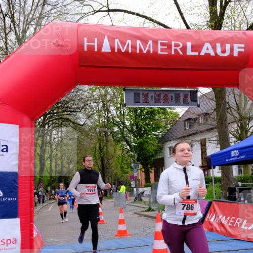 19.04.2026 - Hammer Lauf Tim E. http://msf.ph/oto/9535010 19.04.2026 10:43:21 Ziel 544, 651, 786, 1356, 1774, 1921 meine-sportfotos.de