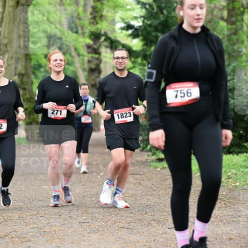 19.04.2026 - Hammer Lauf Dr. Thomas Lammeyer http://msf.ph/oto/9535100 19.04.2026 10:17:56 Laufen 272, 271, 235, 1823, 756 meine-sportfotos.de