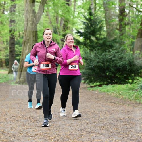 19.04.2026 - Hammer Lauf Dr. Thomas Lammeyer http://msf.ph/oto/9535154 19.04.2026 10:18:02 Laufen 248, 249 meine-sportfotos.de