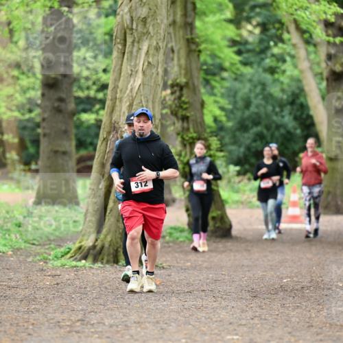 19.04.2026 - Hammer Lauf Dr. Thomas Lammeyer http://msf.ph/oto/9535219 19.04.2026 10:18:14 Laufen 312 meine-sportfotos.de