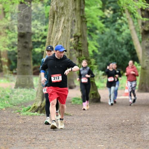 19.04.2026 - Hammer Lauf Dr. Thomas Lammeyer http://msf.ph/oto/9535228 19.04.2026 10:18:15 Laufen 312 meine-sportfotos.de