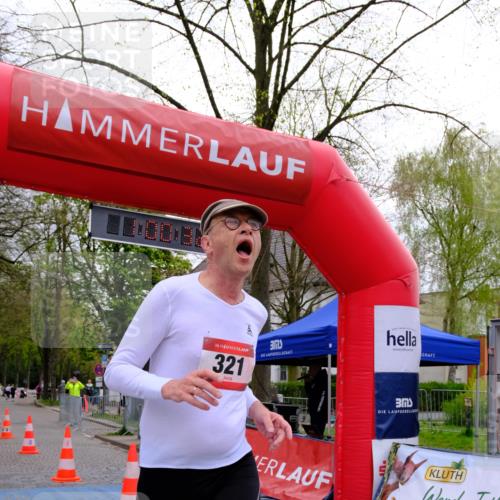 19.04.2026 - Hammer Lauf Tim E. http://msf.ph/oto/9535372 19.04.2026 10:45:40 Ziel 321, 716, 753, 957 meine-sportfotos.de