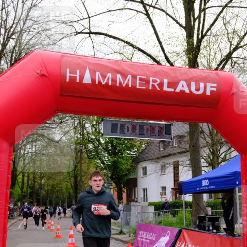 19.04.2026 - Hammer Lauf Tim E. http://msf.ph/oto/9535452 19.04.2026 10:46:13 Ziel 271, 272, 1074, 1696, 1783, 1823, 1926 meine-sportfotos.de