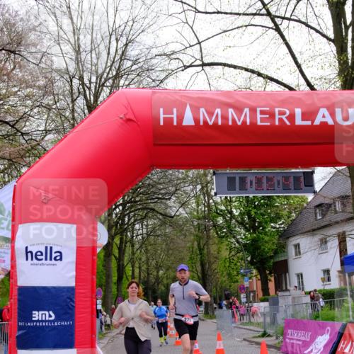 19.04.2026 - Hammer Lauf Tim E. http://msf.ph/oto/9535646 19.04.2026 10:47:48 Ziel 190, 274, 275, 288 meine-sportfotos.de