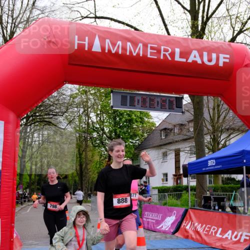19.04.2026 - Hammer Lauf Tim E. http://msf.ph/oto/9535841 19.04.2026 10:49:05 Ziel 720, 759, 798, 877, 888, 1632, 1798 meine-sportfotos.de