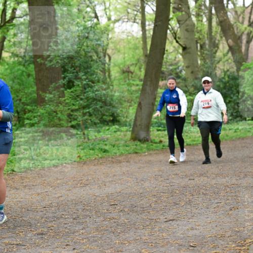 19.04.2026 - Hammer Lauf Dr. Thomas Lammeyer http://msf.ph/oto/9535941 19.04.2026 10:20:42 Laufen 425, 715, 219 meine-sportfotos.de